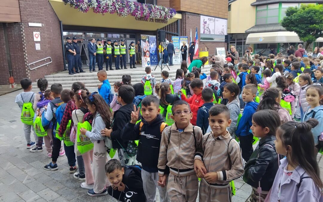 Prvašići OŠ Kuršanec nakon svoje 1. terenske nastave sigurnije krenuli u školu